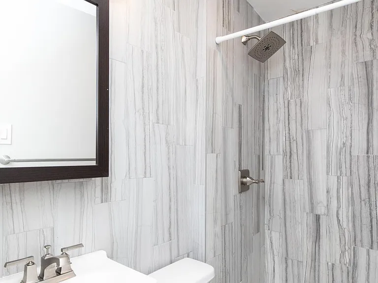 60 Newkirk St #1R — Photo 5
