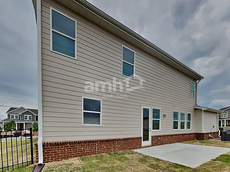 330 Golucke Way — Photo 20