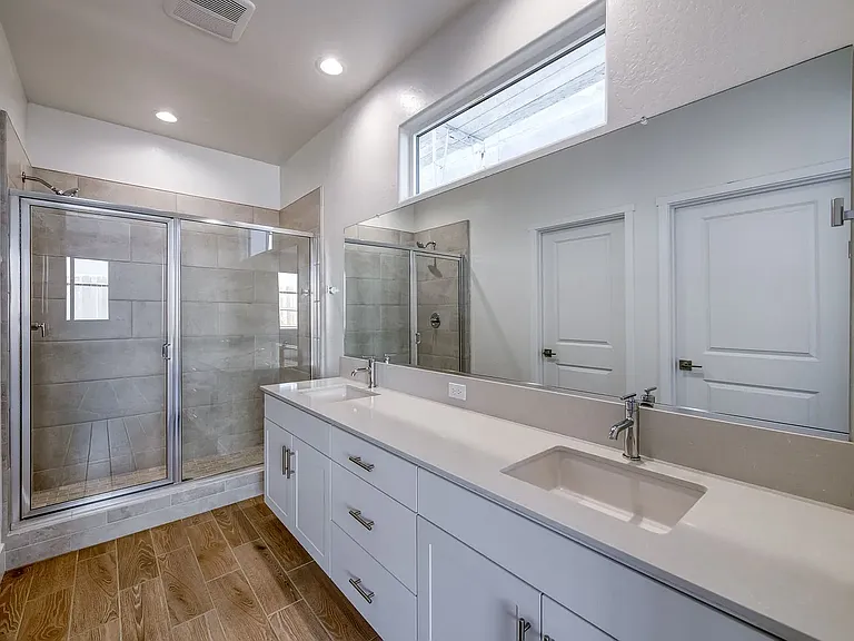 2858 E Corteza Dr — Photo 14