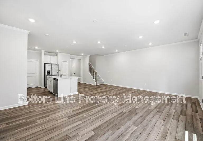 260 Garden Vine Trl — Photo 9