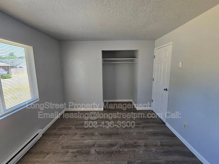 2830 SE Deborah Pl — Photo 15