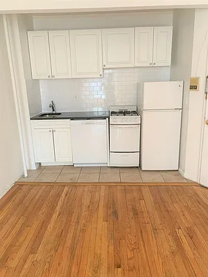 Rented by Newcastle Realty Services | media 11