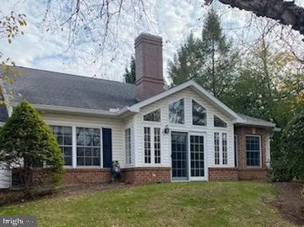 1632 Bristol Ave APT 503, State College, PA 16801