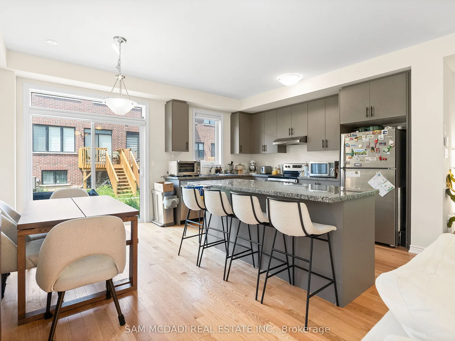 3 bed, $3,500 — Photo 3