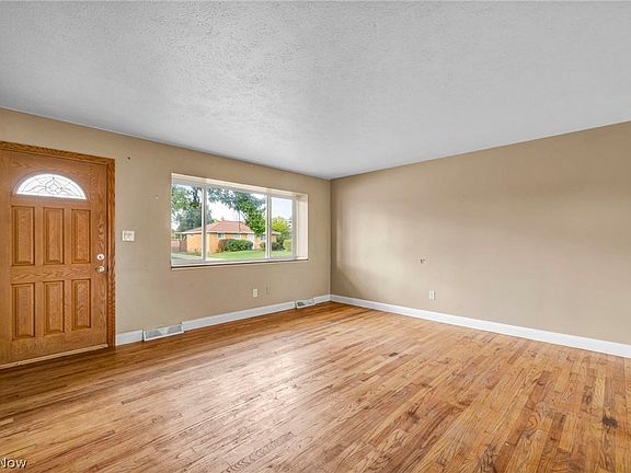 5th image of 11255 Bobko Blvd