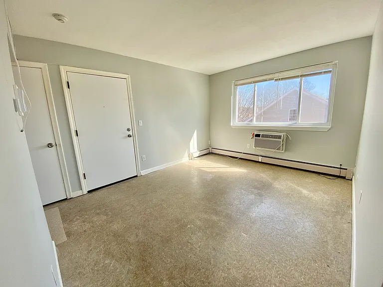 6 Waterloo St #8 — Photo 10