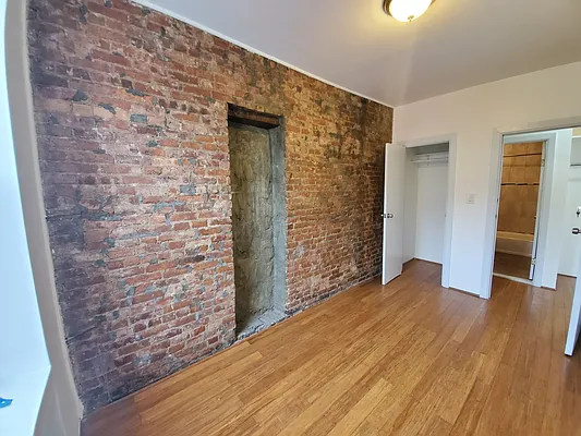 Rented by Ideal Properties Group | media 9