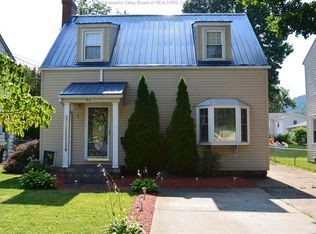 6518 Maccorkle Ave SE, Charleston, WV 25304