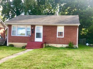 2608 Meadows St NW, Roanoke, VA 24012