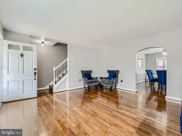 1920 Hillenwood Rd, Baltimore, MD 21239