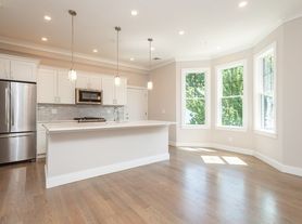 3247 Washington St, Jamaica Plain, MA