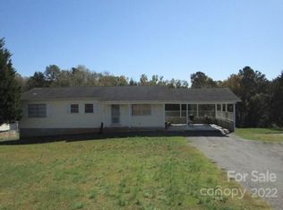 251 Pear Tree Rd, Troutman, NC 28166
