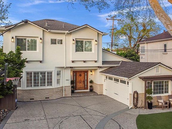3rd image of 1462 Padres Dr