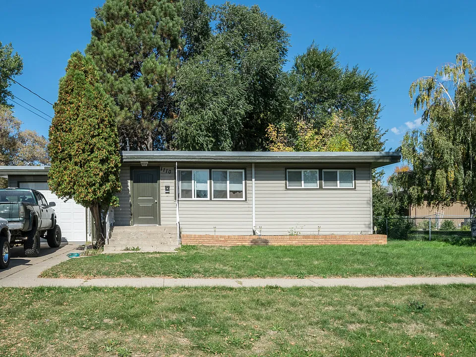1110 7th Ave NW