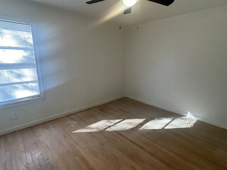 842 S La Salle Dr — Photo 22