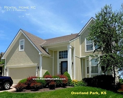 3rd image of 13713 Parkhill St