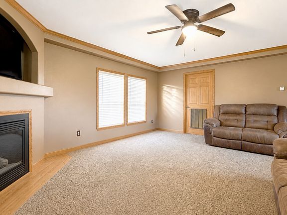 2nd image of 548 Ti Valley Rd