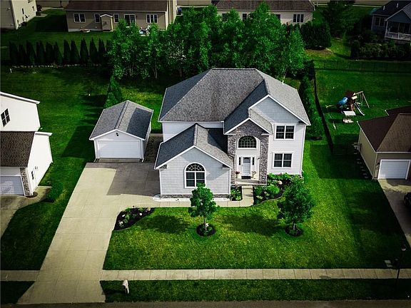 3rd image of 5773 Nickel Dr