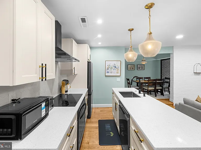9820 Georgia Ave #21302 — Photo 7