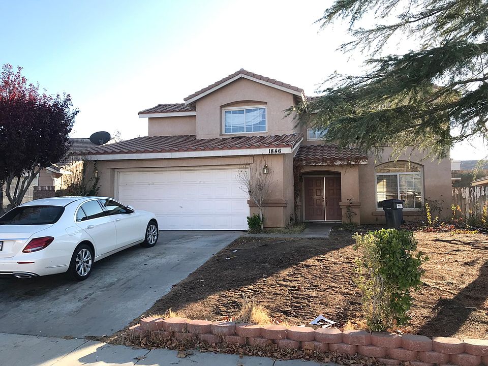 1st image of 1846 Dahlia Ct