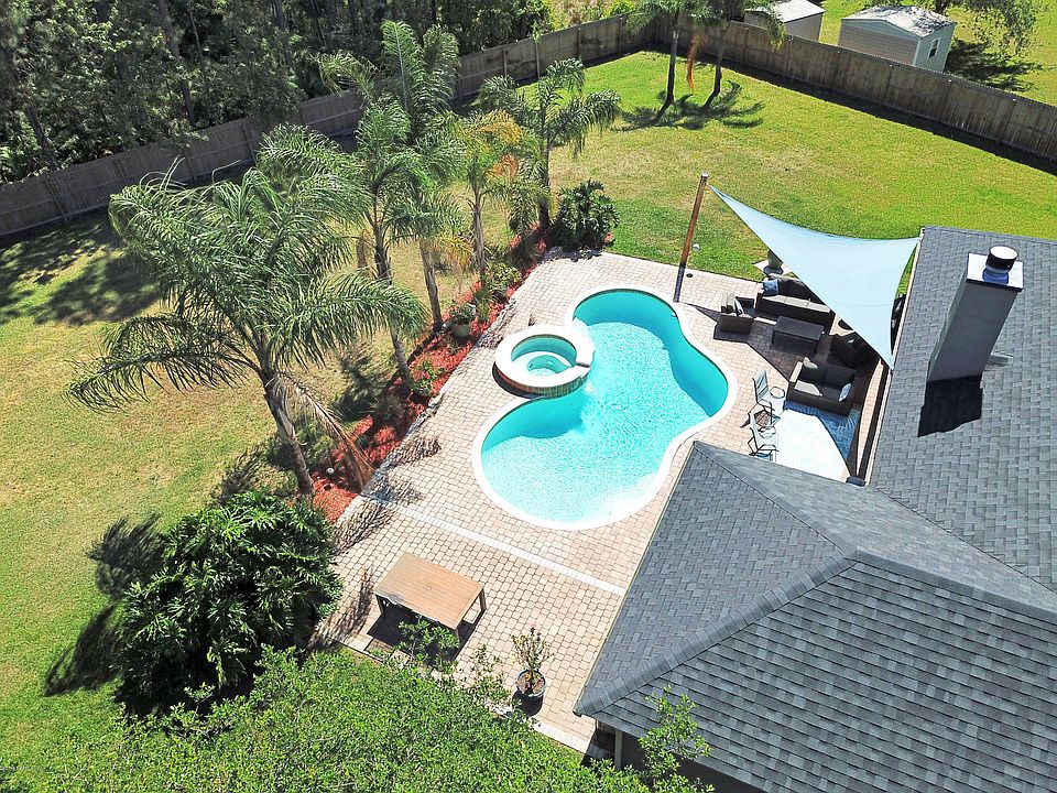 1st image of 12644 Willow Springs Ct