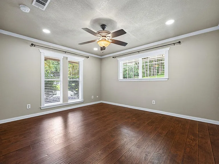 2231 Shadywood Ct — Photo 26