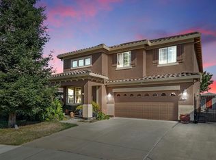 9 Bateson Ct, Elk Grove, CA 95758