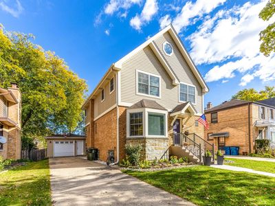 107 S I Oka Ave, Mount Prospect, IL, 60056