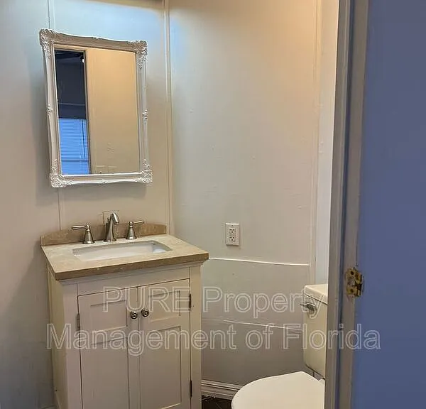 600 NE 63rd Ct — Photo 16