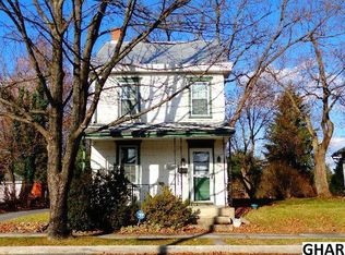 137 F St, Carlisle, PA 17013