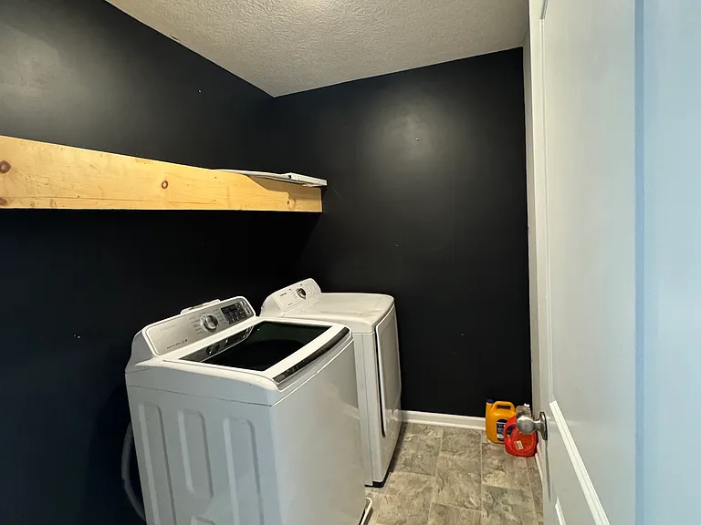 213 Carrowmoore Dr — Photo 11