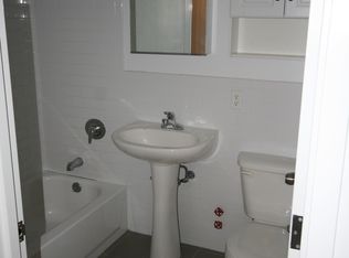 3172 31st St APT 4L, Astoria, NY 11106