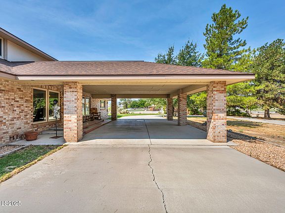 5th image of 308 Sydney Ln
