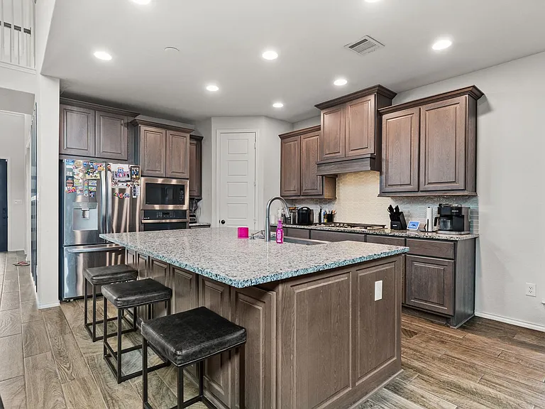 2426 Sueno Point — Photo 10