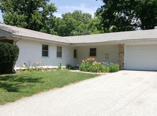 727 Governor Rd, Valparaiso, IN 46385