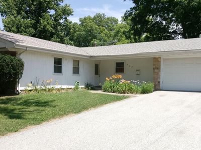 727 Governor Rd, Valparaiso, IN, 46385