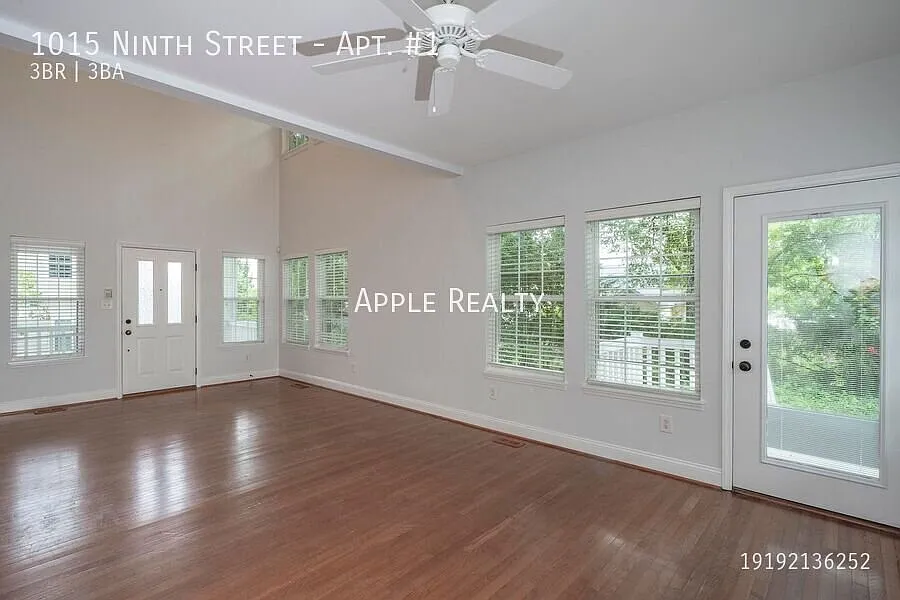 1015 9th St — Photo 3