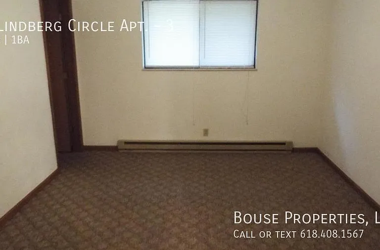 5 Lindbergh Cir #3 — Photo 2