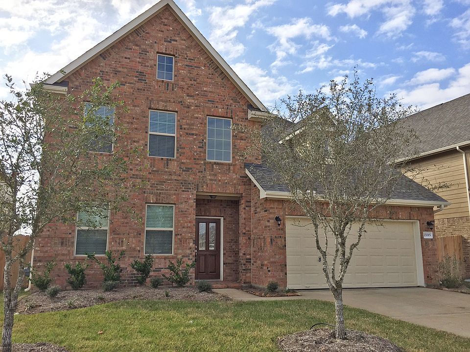 2nd image of 27015 Stonebury Heights Ln
