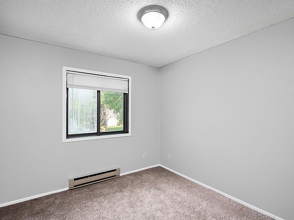 5th image of 1173 Landeco Ln #313