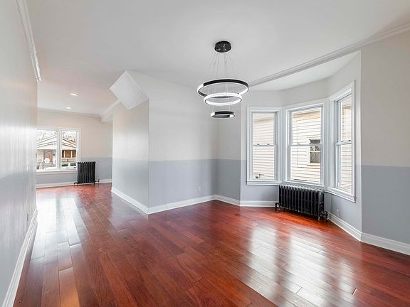 5th image of 10504 S Wentworth Ave