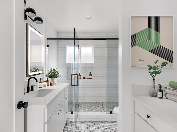 5th image of 5606 Lexington Ave #8
