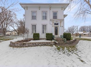 118 S East St, Stone Park, IL 60165