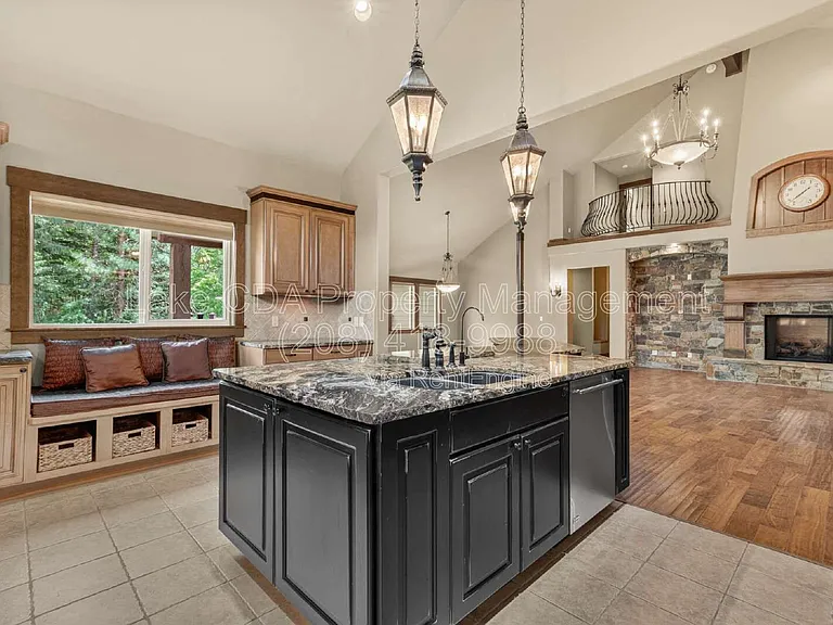 8668 N Stable Trace Ct — Photo 13