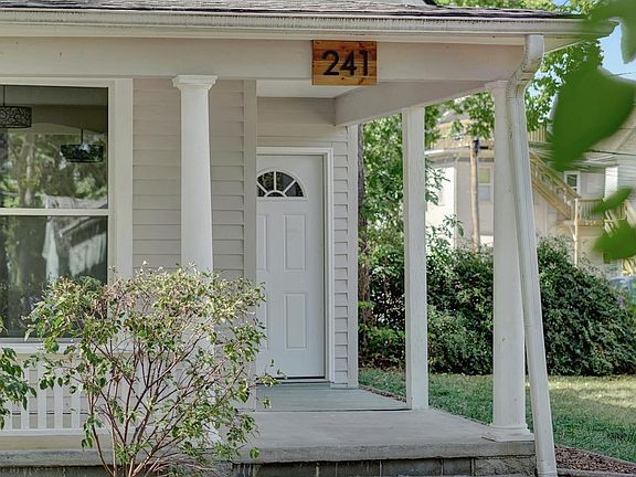 5th image of 241 S 28th St