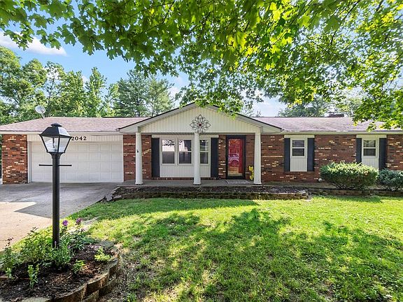 2nd image of 2042 Woodland Hills Dr