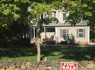 130 Holly Hill Ct, Advance, NC 27006