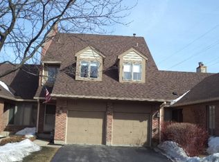 1959 Koehling Rd, Northbrook, IL 60062