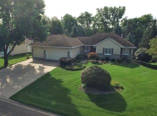 2680 Windsor Ln, Woodbury, MN 55125