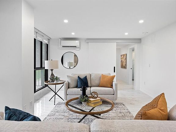 3rd image of 111 Riverside Dr E #116